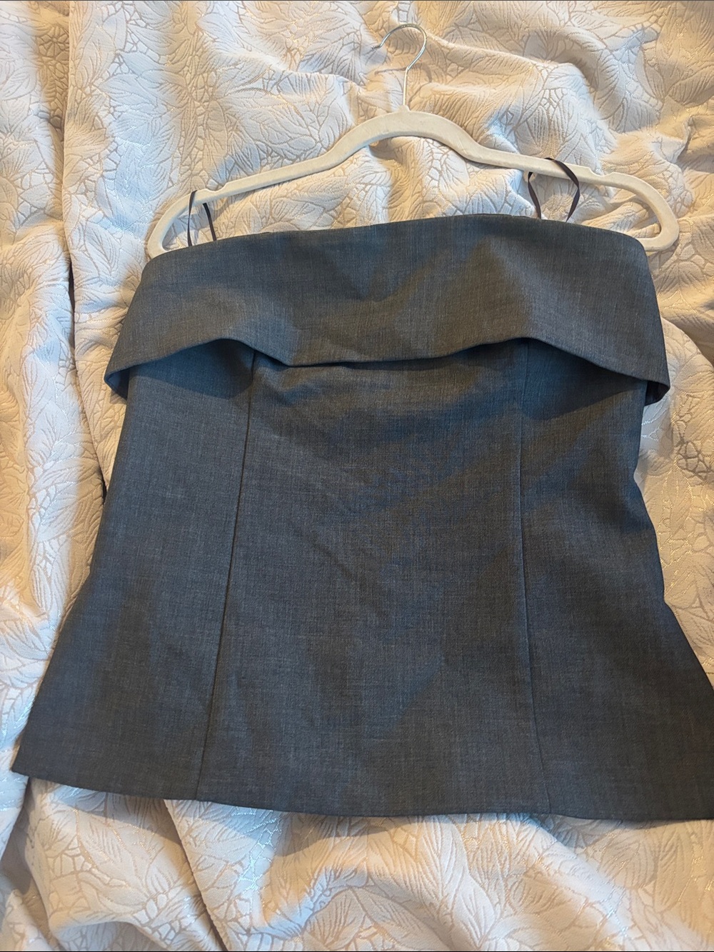 Aritzia Gray Off-Shoulder Strapless Top